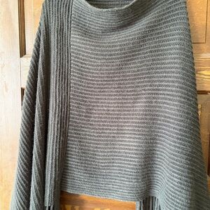 Max Edition Charcoal Poncho